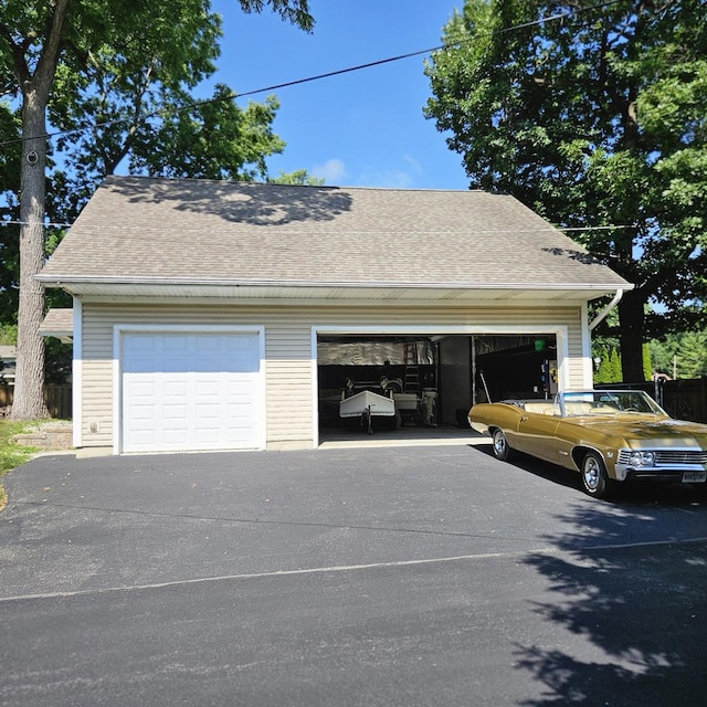 25333 W Richmond Ave, Antioch, IL 60002 - view of detached garage