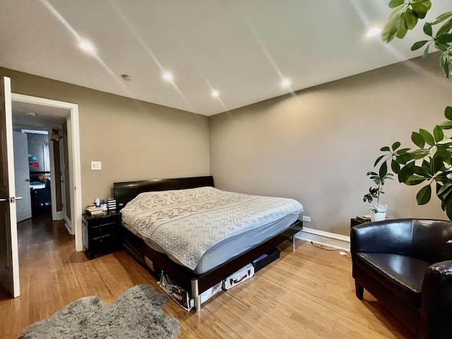 5511 Chateau Dr Unit 5, Rolling Meadows, IL 60008 - bedroom with light wood-style floors and recessed lighting