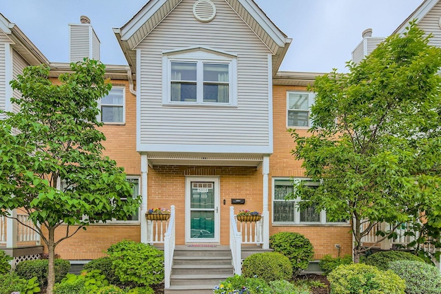 5404 N Hoyne Ave Unit 5404, Chicago, IL 60625 - townhome / multi-family property with brick siding