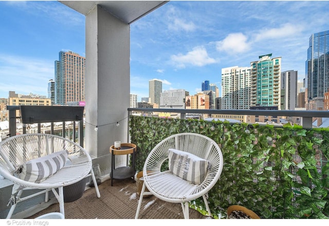 600 N Dearborn St Unit 701, Chicago, IL 60654 - balcony featuring a skyline view