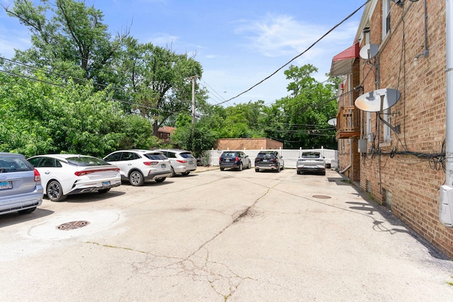 10410 S Walden Pkwy Unit 2N, Chicago, IL 60643 - view of uncovered parking lot