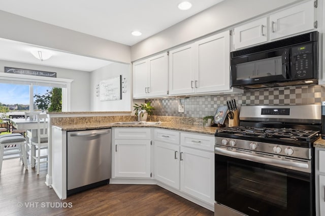 1062 Ridgefield Cir, Carol Stream, IL 60188 - photo 4