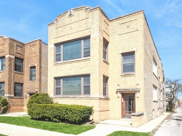 2614 W Lunt Ave, Chicago, IL 60645 - view of property