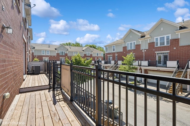 208 W Hyde St, Arlington Heights, IL 60005 - deck with a residential view