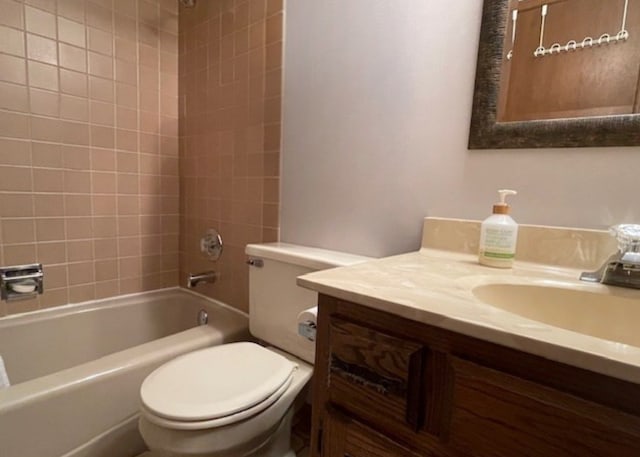 10S305 Havens Dr, Downers Grove, IL 60516 - bathroom featuring vanity and shower / washtub combination