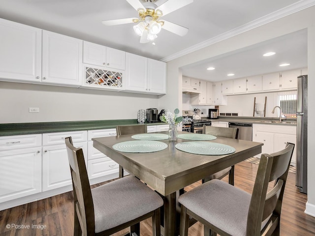 8228 W 140th St Unit 8228, Orland Park, IL 60462 - dining area featuring ornamental molding, recessed lighting, a ceiling fan, and dark wood-style flooring