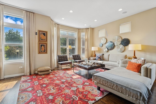 743 W 15th St, Chicago, IL 60607 - living area with wood finished floors and recessed lighting