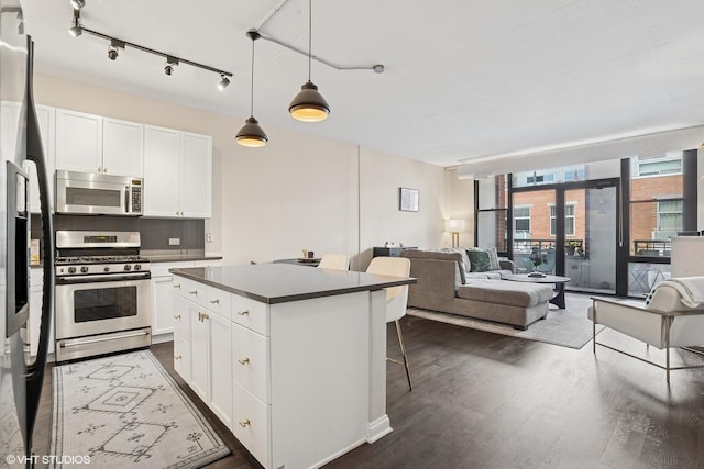 1001 W Madison St Unit 513, Chicago, IL 60607 - photo 3