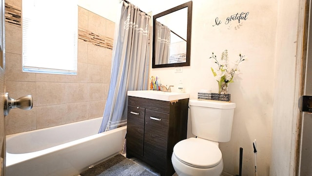 7250 S Morgan St, Chicago, IL 60621 - bathroom featuring vanity and shower / bath combo with shower curtain