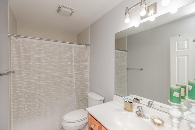 16146 Hillcrest Cir, Orland Park, IL 60467 - full bathroom with vanity and curtained shower