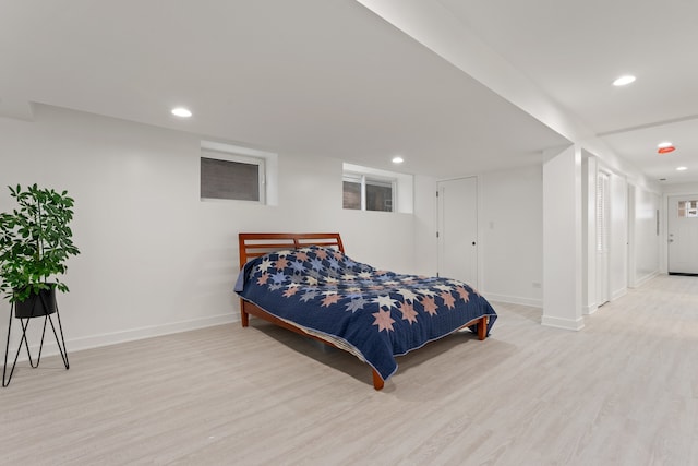 4424 S University Ave, Chicago, IL 60653 - bedroom featuring light wood-style flooring and recessed lighting