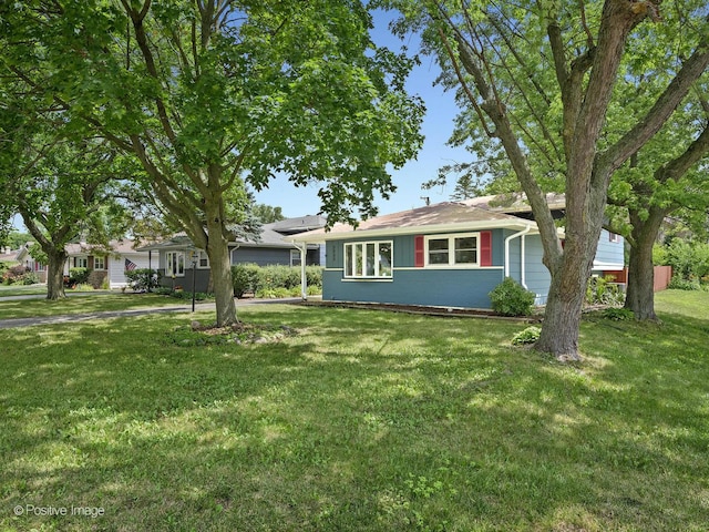 5895 Virginia Ave, Clarendon Hills, IL 60514 - ranch-style house with a front lawn