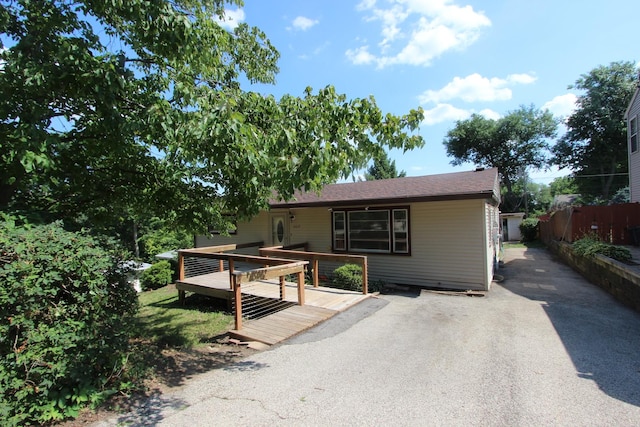 8617 Memory Trl, Wonder Lake, IL 60097 - photo 1