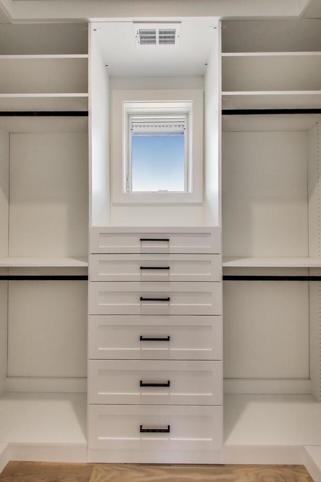 1437 Ashland Ave, River Forest, IL 60305 - view of closet