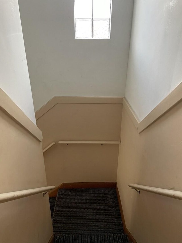 2020 W 53rd Pl, Chicago, IL 60609 - view of stairs