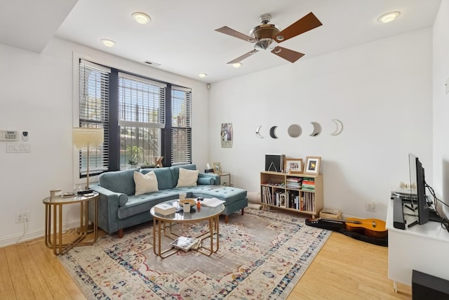 1532 N Greenview Ave, Chicago, IL 60642 - living area featuring wood finished floors, a ceiling fan, and recessed lighting