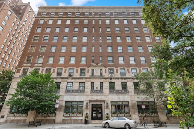 1255 N State Pkwy Unit 3D, Chicago, IL 60610 - view of building exterior