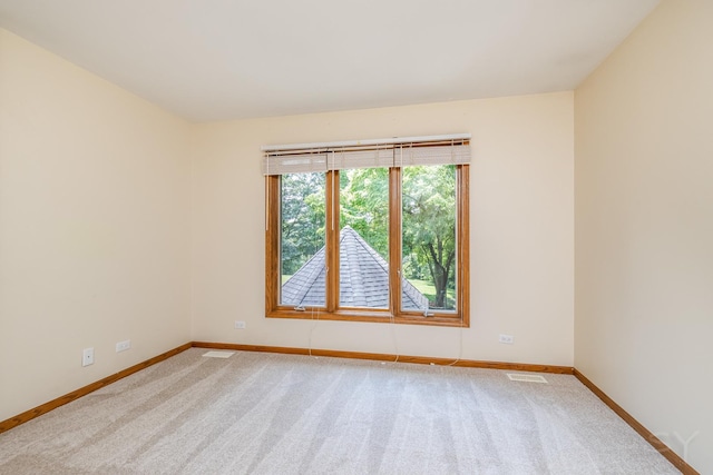 771 E Hickory Ave, Addison, IL 60101 - unfurnished room featuring light colored carpet