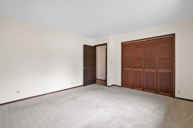 331 Regatta Point -, Schaumburg, IL 60194 - unfurnished bedroom with carpet floors and a closet