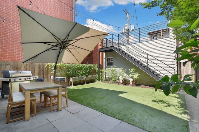 1726 W Huron St, Chicago, IL 60622 - view of yard with outdoor dining area and a patio