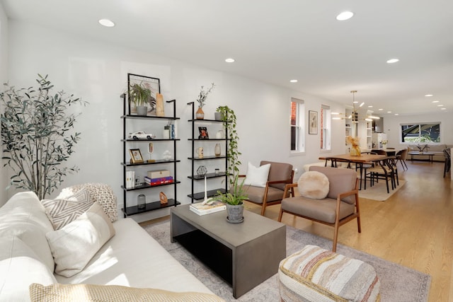 1726 W Huron St, Chicago, IL 60622 - living area featuring light wood-style flooring and recessed lighting