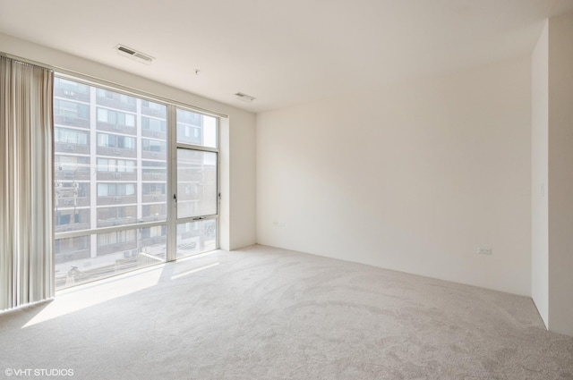1720 Oak Ave Unit 407, Evanston, IL 60201 - unfurnished room featuring carpet flooring