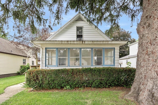 1006 N Livingston St, Bloomington, IL 61701 - photo 1