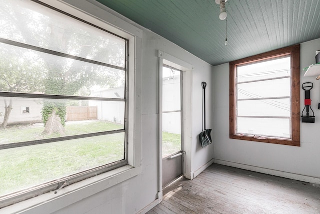 324 N 6th St, Dekalb, IL 60115 - unfurnished sunroom with healthy amount of natural light
