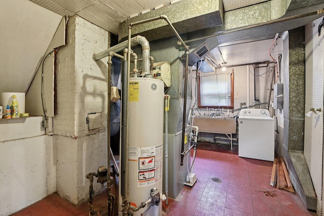 924 E 159th Pl, South Holland, IL 60473 - utilities featuring gas water heater and washer / dryer