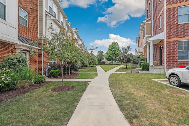 10606 Paige Ct, Orland Park, IL 60462 - view of property's community with a yard