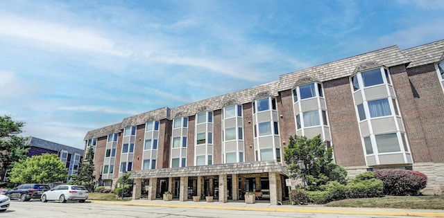 300 Thames Pkwy Unit 2A, Park Ridge, IL 60068 - view of building exterior