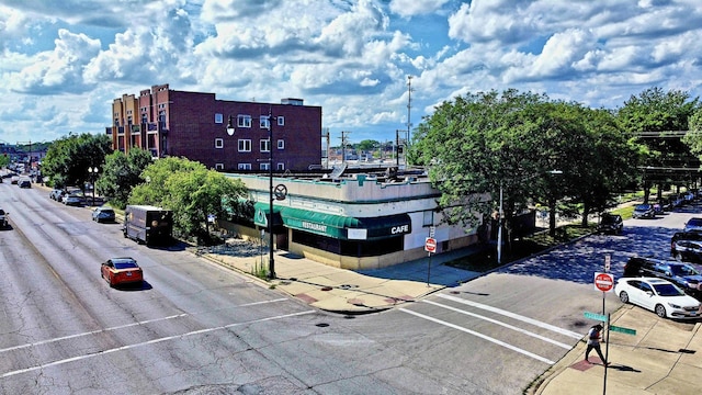 7150 W Grand Ave, Chicago, IL 60707