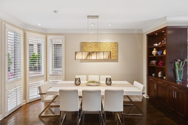 2446 N Janssen Ave, Chicago, IL 60614 - dining area with dark wood-style floors and recessed lighting
