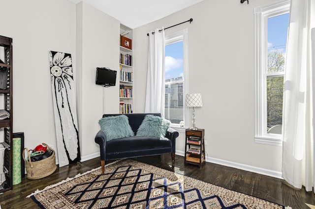 4738 S Champlain Ave, Chicago, IL 60615 - living area featuring wood finished floors and baseboards