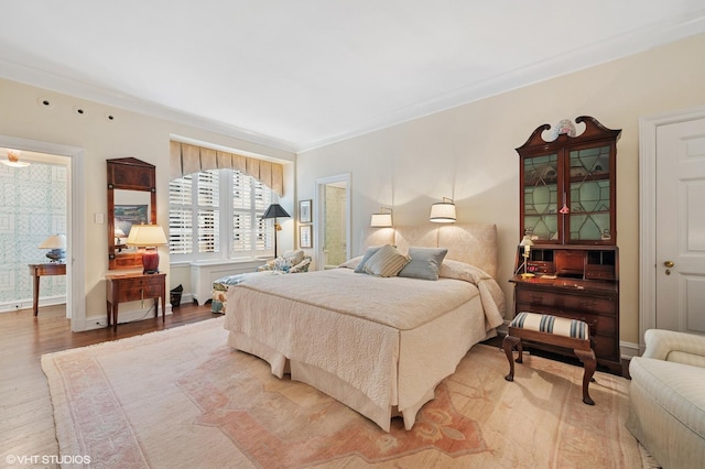 1500 N Lake Shore Dr Unit 5B, Chicago, IL 60610 - bedroom with light wood-type flooring