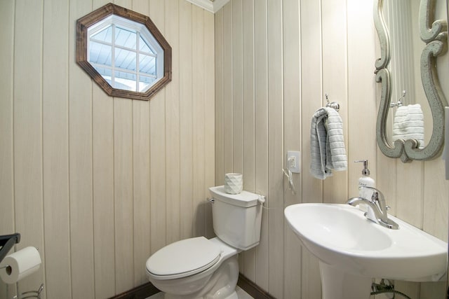 1553 Noble Quest Dr, Bourbonnais, IL 60914 - half bath with toilet and a sink