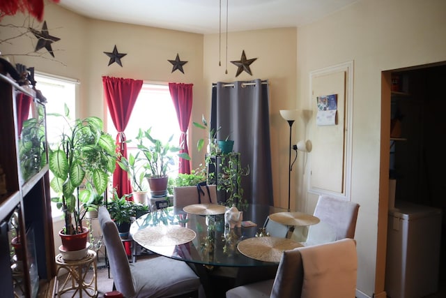 6948 S Eberhart Ave, Chicago, IL 60637 - view of dining area