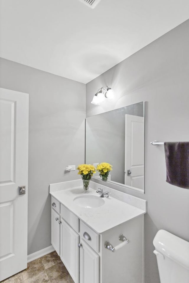 7 Bethel Ln, Schaumburg, IL 60194