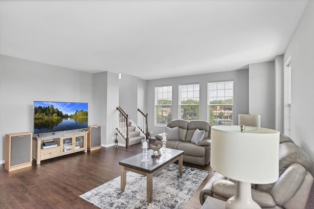 7 Bethel Ln, Schaumburg, IL 60194