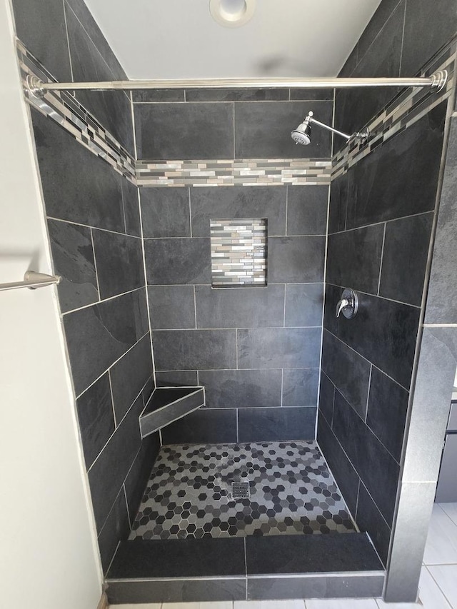 8452 Dunmore Dr, Tinley Park, IL 60487 - full bath with a tile shower