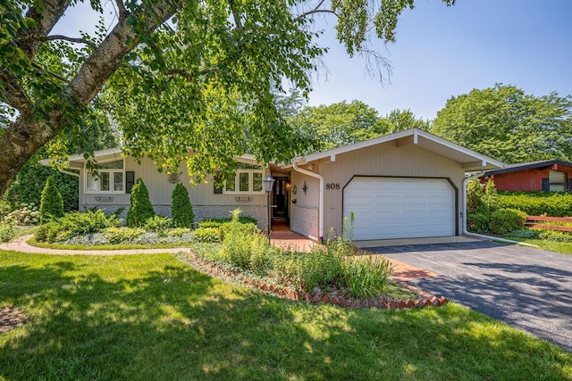 808 Lill St, Barrington, IL 60010 - photo 1