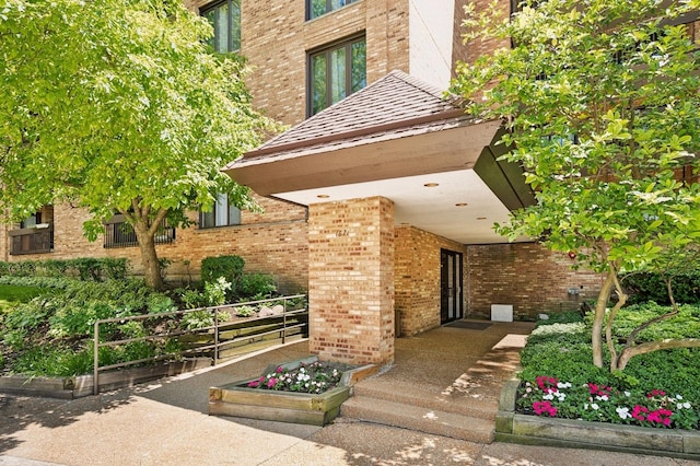 1671 Mission Hills Rd Unit 501, Northbrook, IL 60062 - view of exterior entry featuring brick siding