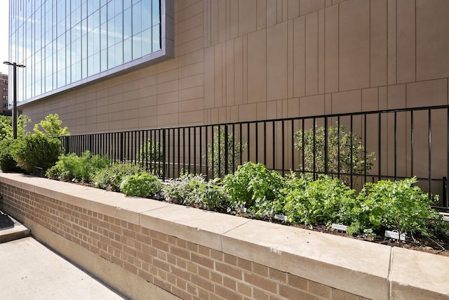 330 W Diversey Pkwy Unit 2306, Chicago, IL 60657 - view of balcony