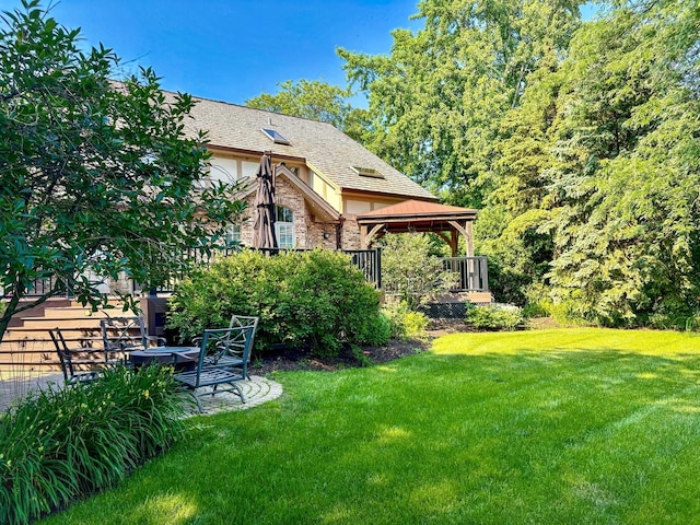 560 81st St, Burr Ridge, IL 60527 - view of green lawn with a gazebo