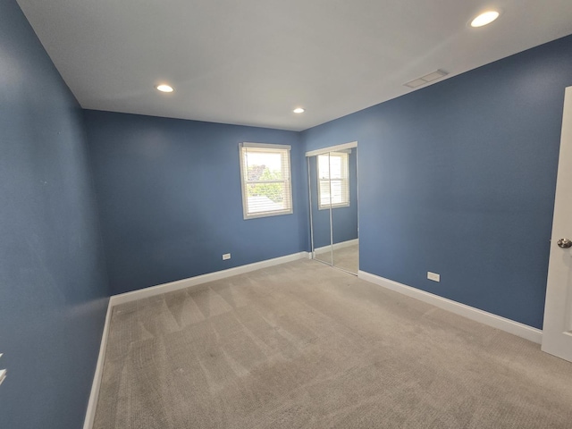 1807 W Locust Ln, Mount Prospect, IL 60056 - empty room with recessed lighting and light colored carpet