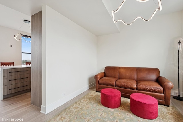 1261 N Paulina Ave Unit 6, Chicago, IL 60622 - living area featuring light wood-type flooring and baseboards