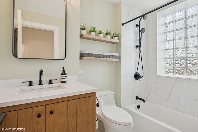 1261 N Paulina Ave Unit 6, Chicago, IL 60622 - full bath with vanity and shower / bathtub combination