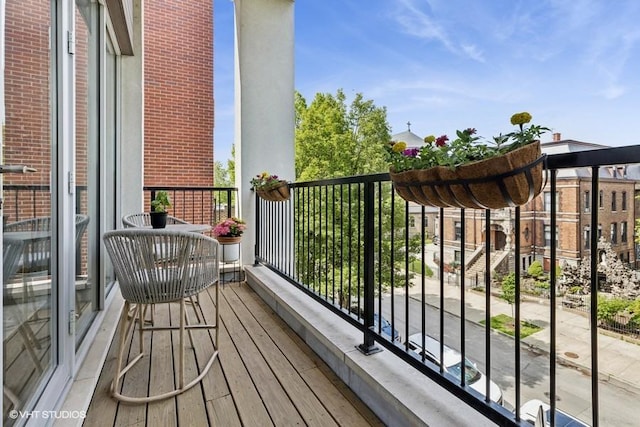 2237 N Hoyne Ave Unit 3S, Chicago, IL 60647 - view of balcony