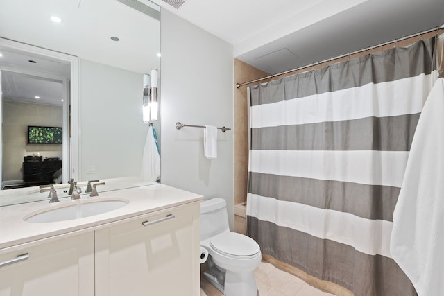 159 E Walton Pl Unit 5C, Chicago, IL 60611 - full bathroom featuring vanity, tile patterned flooring, a shower with curtain, and recessed lighting