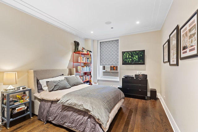 159 E Walton Pl Unit 5C, Chicago, IL 60611 - bedroom featuring wood finished floors, ornamental molding, and recessed lighting